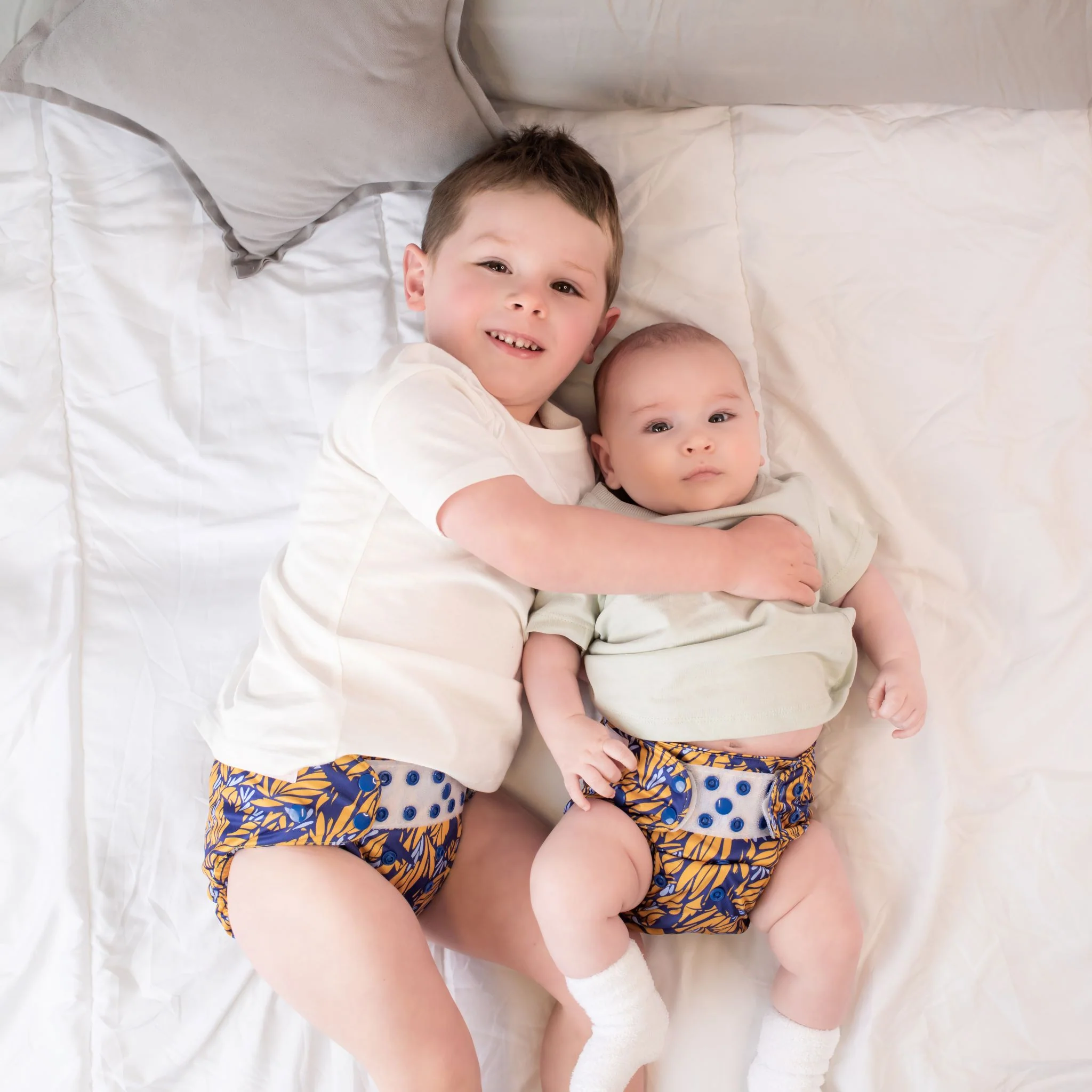 Beginner Reusable Cloth Nappy Set (w/Pod) | Hey Macarona - Image 5