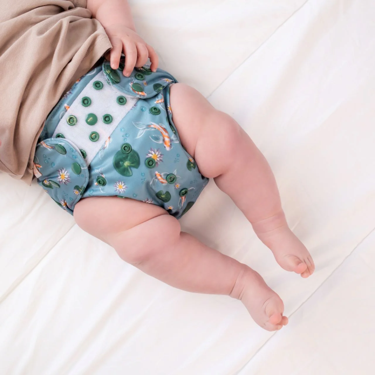 Beginner Reusable Cloth Nappy Set (w/Pod) | Brighter Days - Image 5