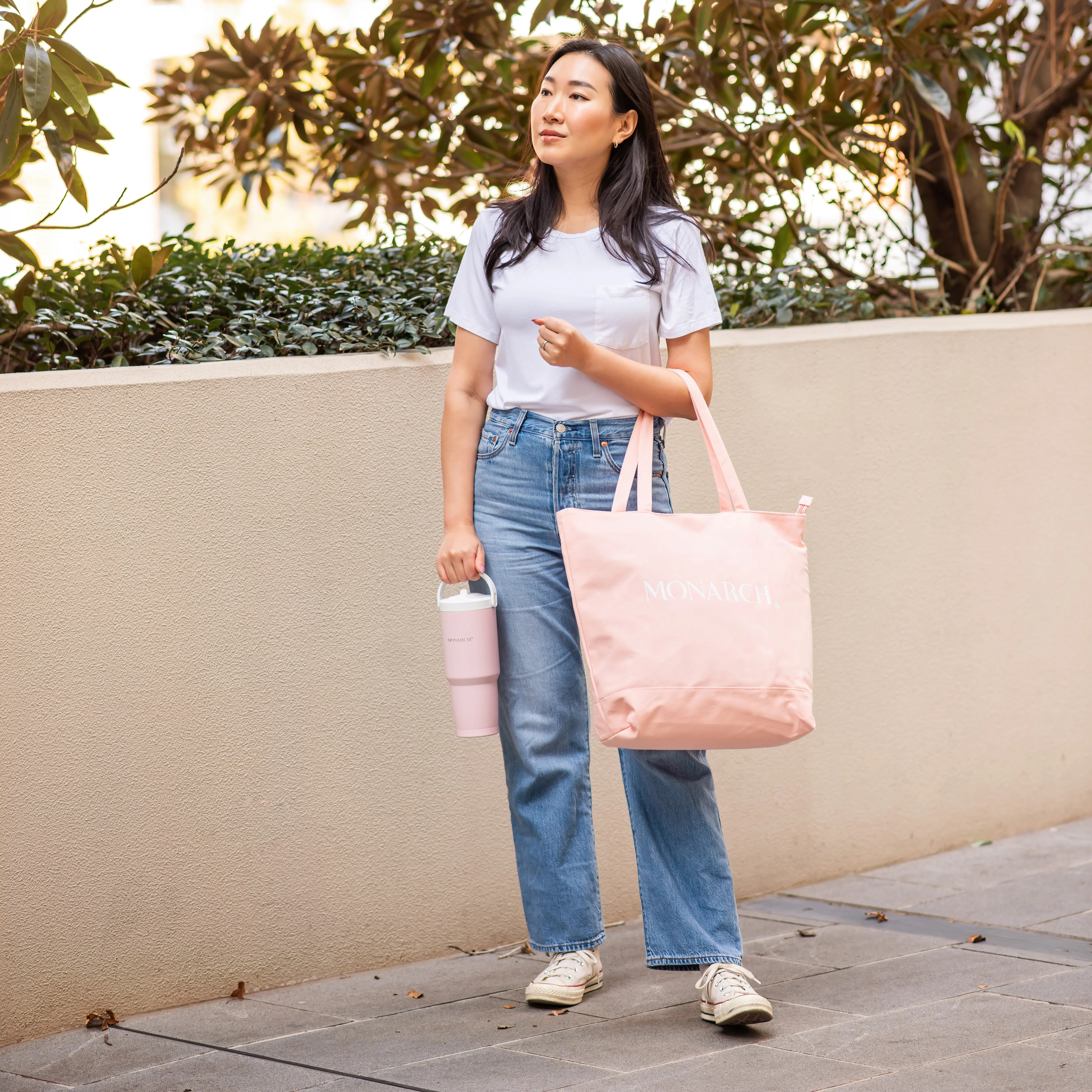 The Giant Peach Tote - Image 3