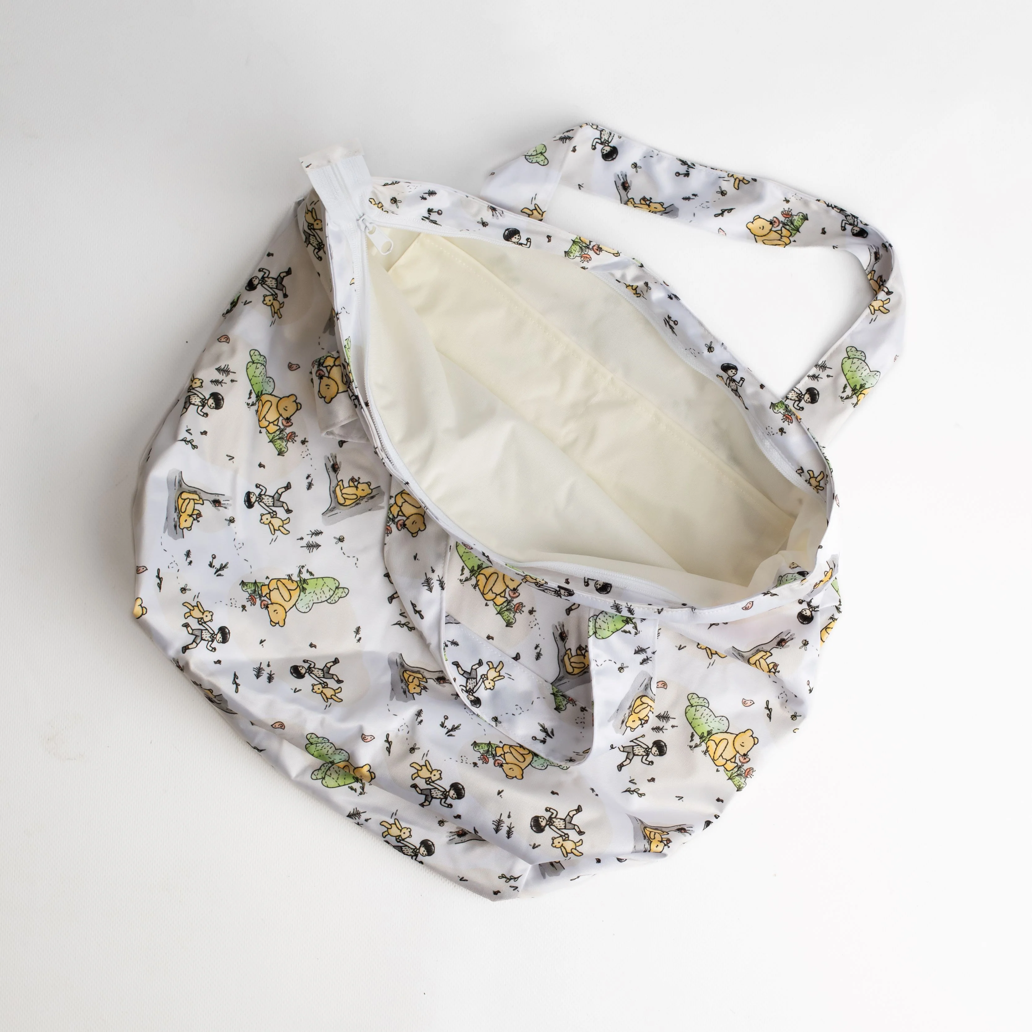 Waterproof Zippered Tote | Classic Pooh - Image 3